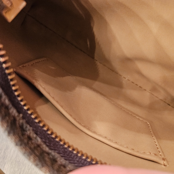 Used Like New MK Belt Bag - Picture 5 of 9